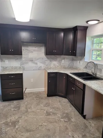 $207,900 | 508 Highway 28 West, Belle, MO 65013