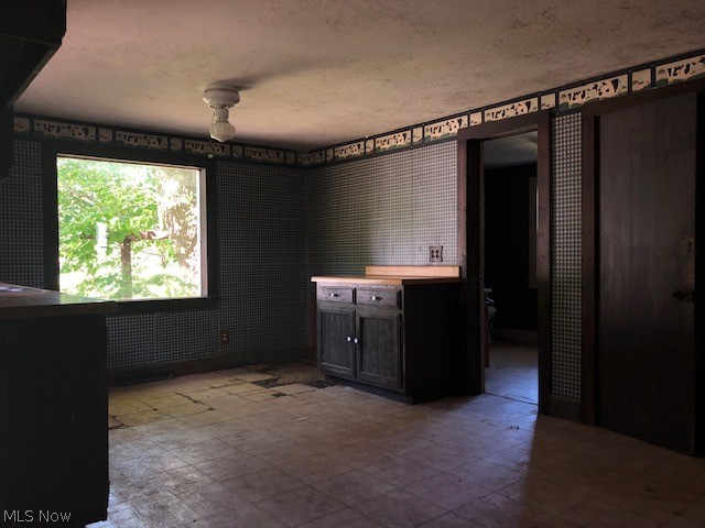 9908 Old State Road Chardon, OH 44024 - Photo 3 of 18