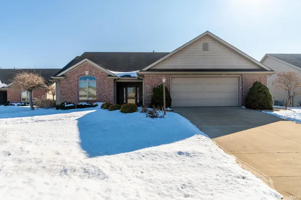 $295,000 | 11824 Butternut Cove, Leo, IN 46765