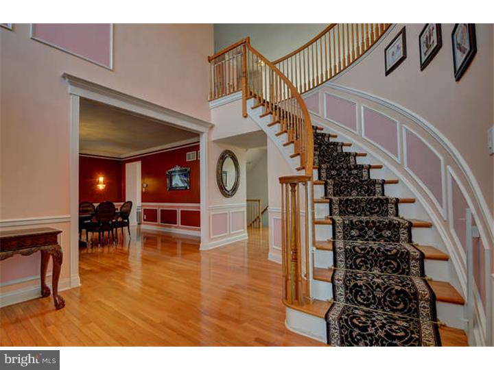 34 Ridgeview Way Allentown, NJ 08501 - Photo 9 of 25 Foyer
