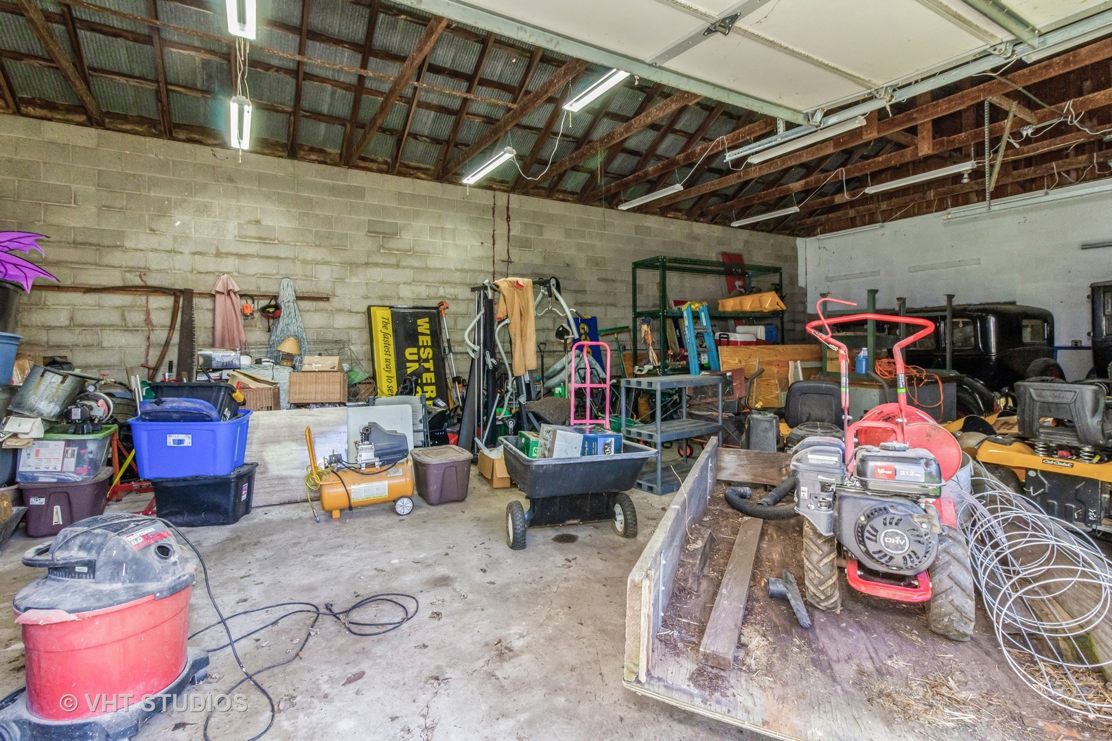 5S606 Davis Road Big Rock, IL 60511 - Photo 21 of 21 a view of a garage with storage
