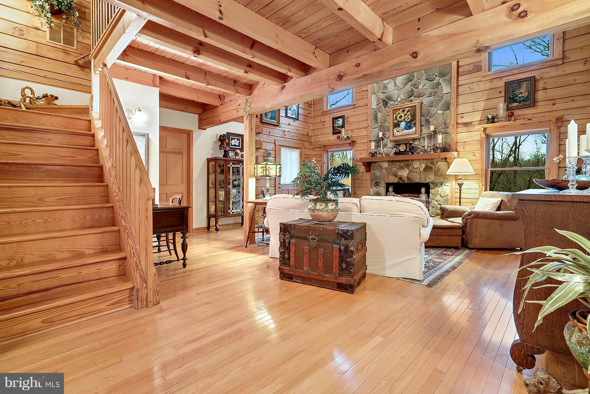 16120 Quail Ridge Drive Rixeyville, VA 22737 - Photo 10 of 30 Living Room