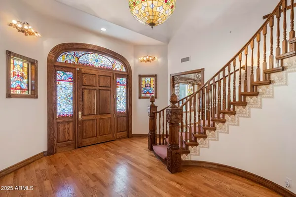 $5,000,000 | 2025 South Val Vista Drive, Gilbert, AZ 85295