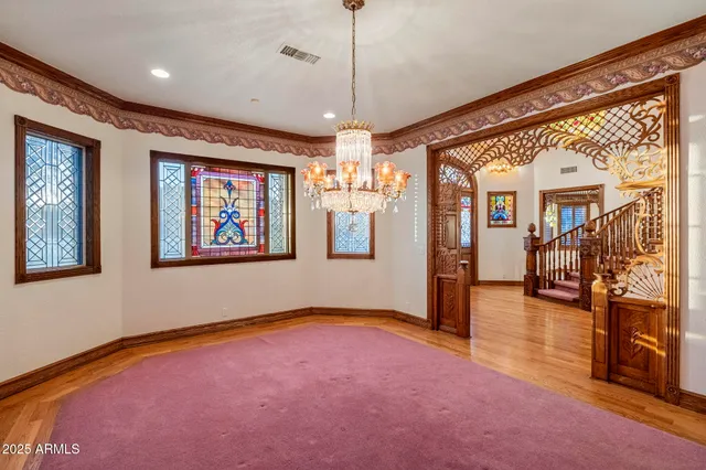 $5,000,000 | 2025 South Val Vista Drive, Gilbert, AZ 85295