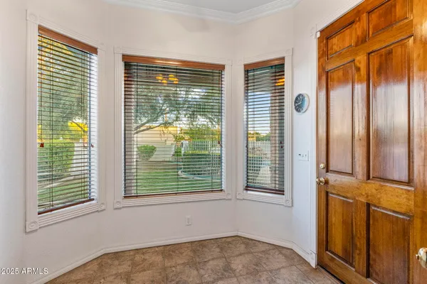 $5,000,000 | 2025 South Val Vista Drive, Gilbert, AZ 85295