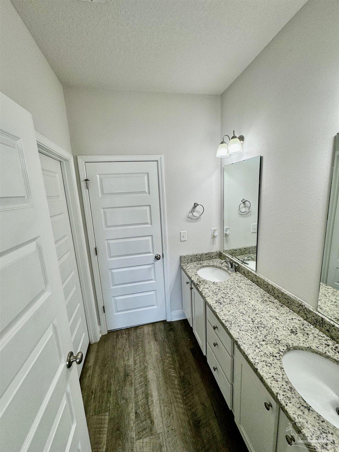 8048 Silver Maple Drive Milton, FL 32583 - Photo 5 of 37