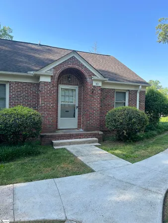 $1,395 | 600 University Ridge, Unit 43, Greenville, SC 29601