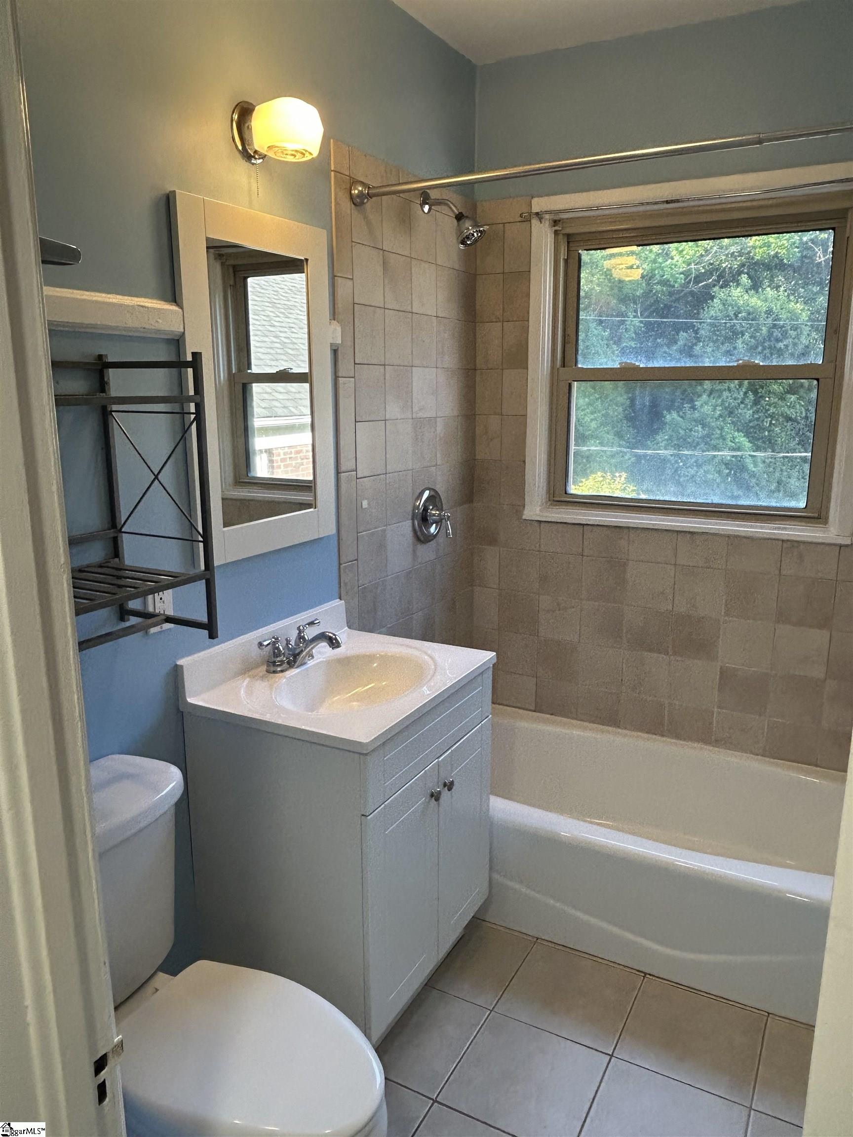 600 University Ridge, Unit 43 Greenville, SC 29601 - Photo 5 of 14