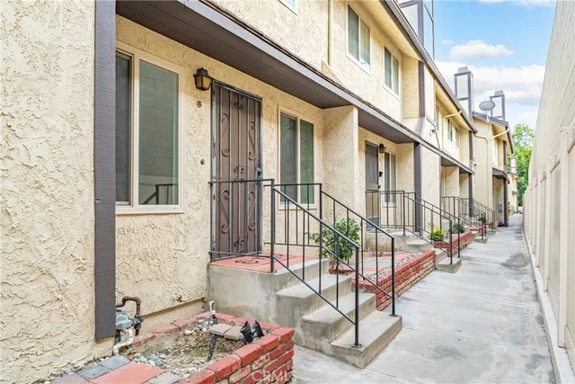 $718,000 | 1120 East Las Tunas Drive, Unit 2, San Gabriel, CA 91776