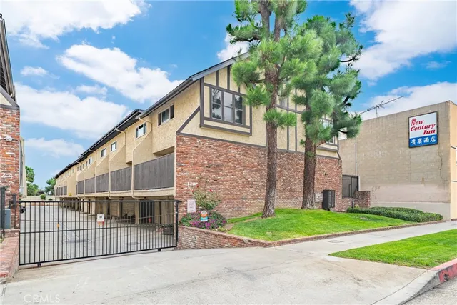 $718,000 | 1120 East Las Tunas Drive, Unit 2, San Gabriel, CA 91776