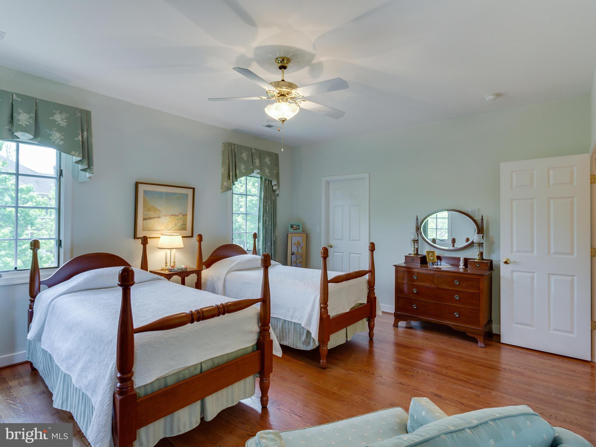 6316 Georgetown Pike McLean, VA 22101 - Photo 15 of 26 Bedroom