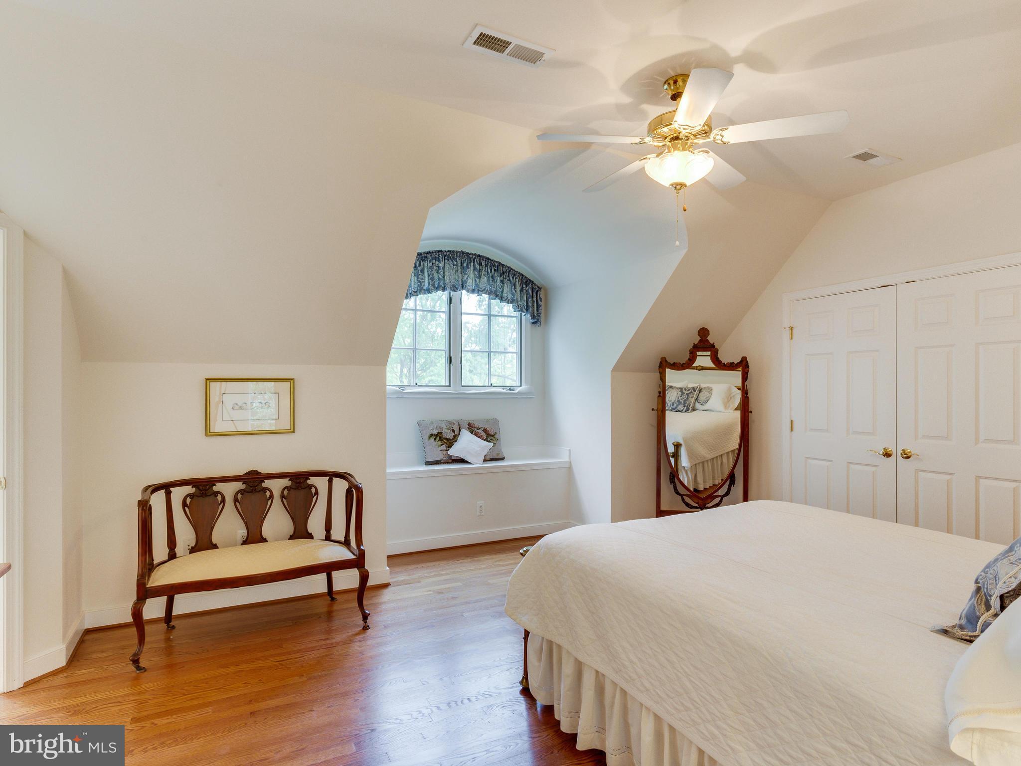 6316 Georgetown Pike McLean, VA 22101 - Photo 16 of 26 Bedroom