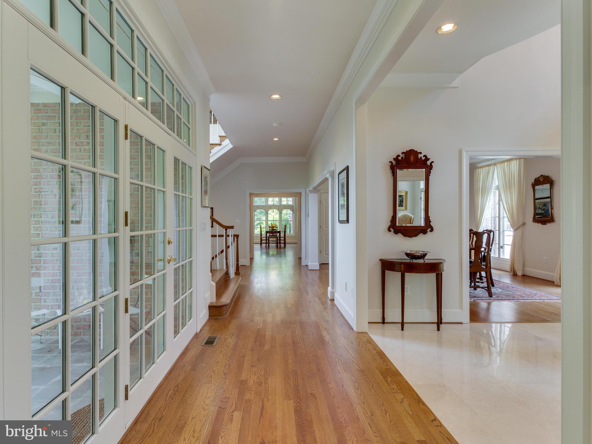 6316 Georgetown Pike McLean, VA 22101 - Photo 7 of 26 Foyer hallway