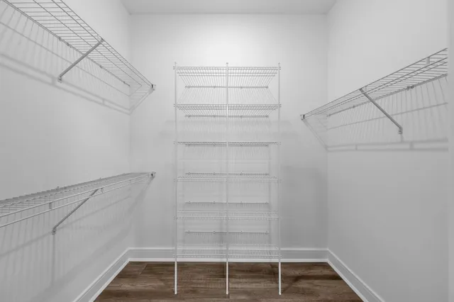 $3,700 | 121 34th Street, Unit 613, Union City, NJ 07087