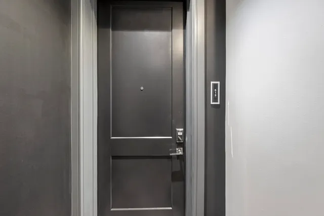 $3,700 | 121 34th Street, Unit 613, Union City, NJ 07087