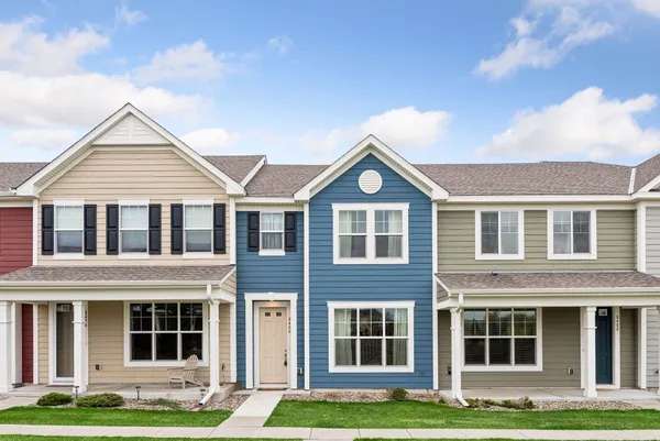 $325,000 | 8406 Hemlock Lane North, Maple Grove, MN 55369