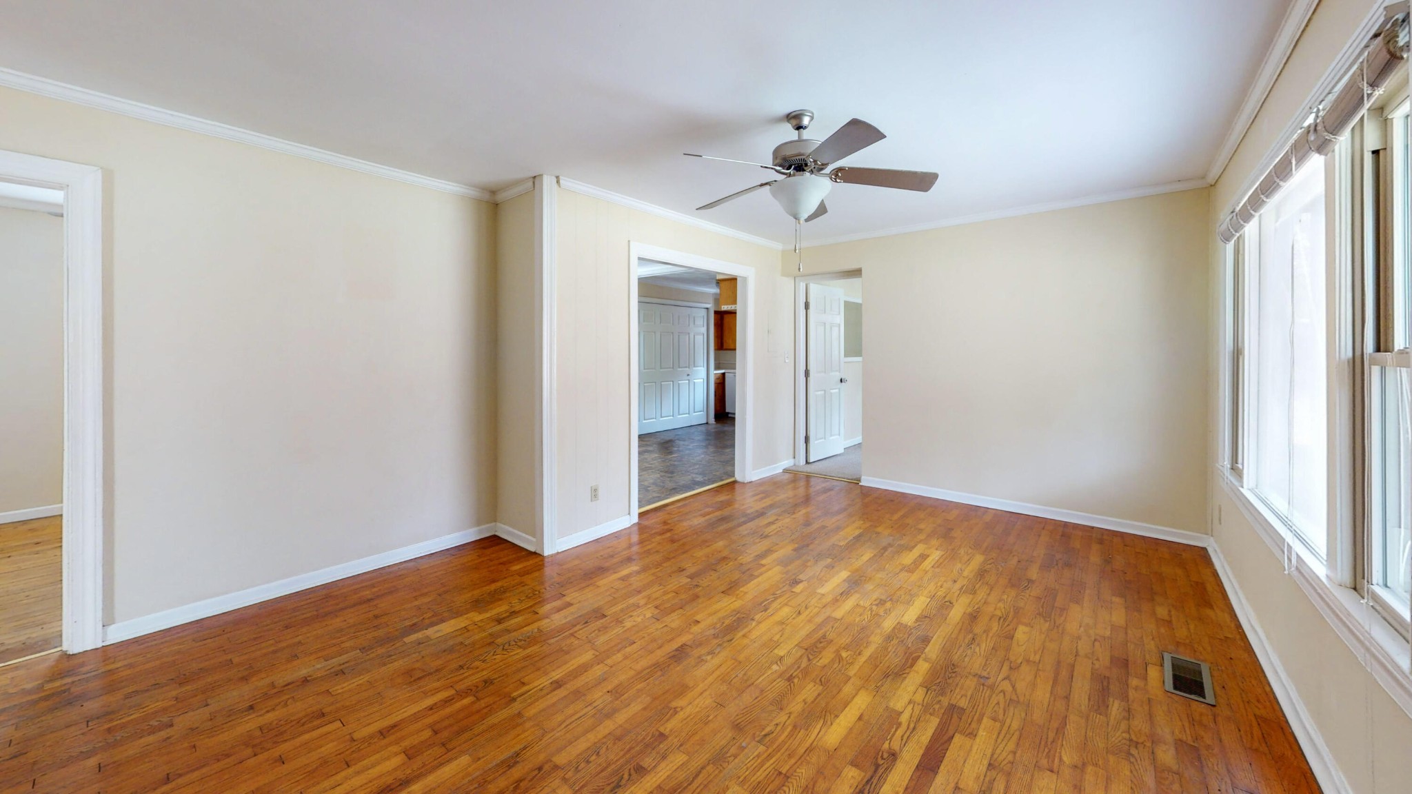4986 Spring Place Road Southeast Cleveland, TN 37323 - Photo 7 of 46 Gallery Image 7