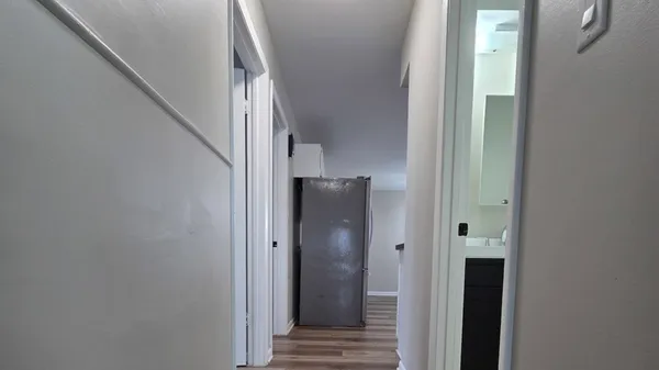 $2,200 | 43 West Ann Street, Unit 2, Lombard, IL 60148