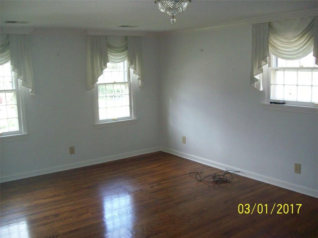 177 Topsfield Road Upper St. Clair, PA 15241 - Photo 8 of 22 Master Bedroom