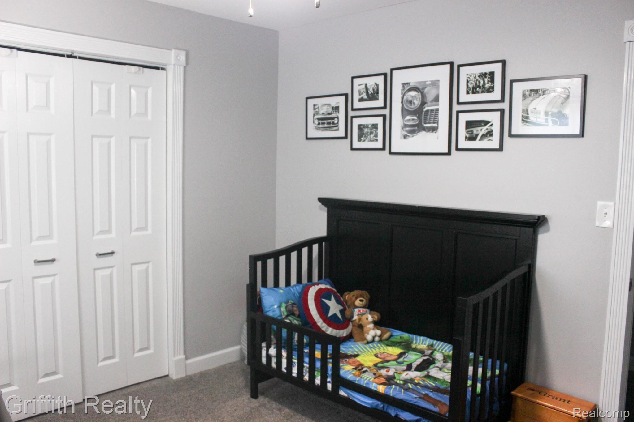 1370 South Hickory Ridge Road Milford, MI 48380 - Photo 33 of 52 31.jpg