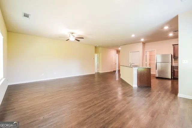 $1,749 | 133 Innis Brk Circle, Cartersville, GA 30120