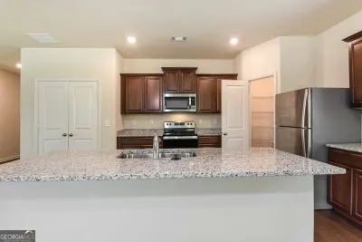 $1,749 | 133 Innis Brk Circle, Cartersville, GA 30120