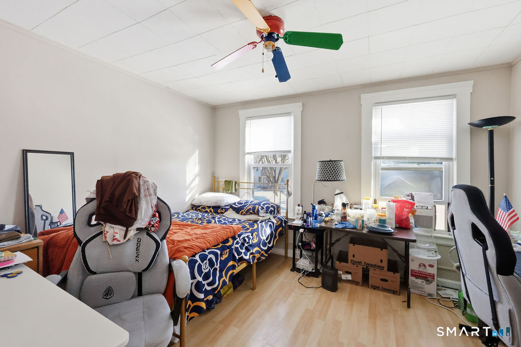 33 Baggott Street West Haven, CT 06516 - Photo 20 of 36