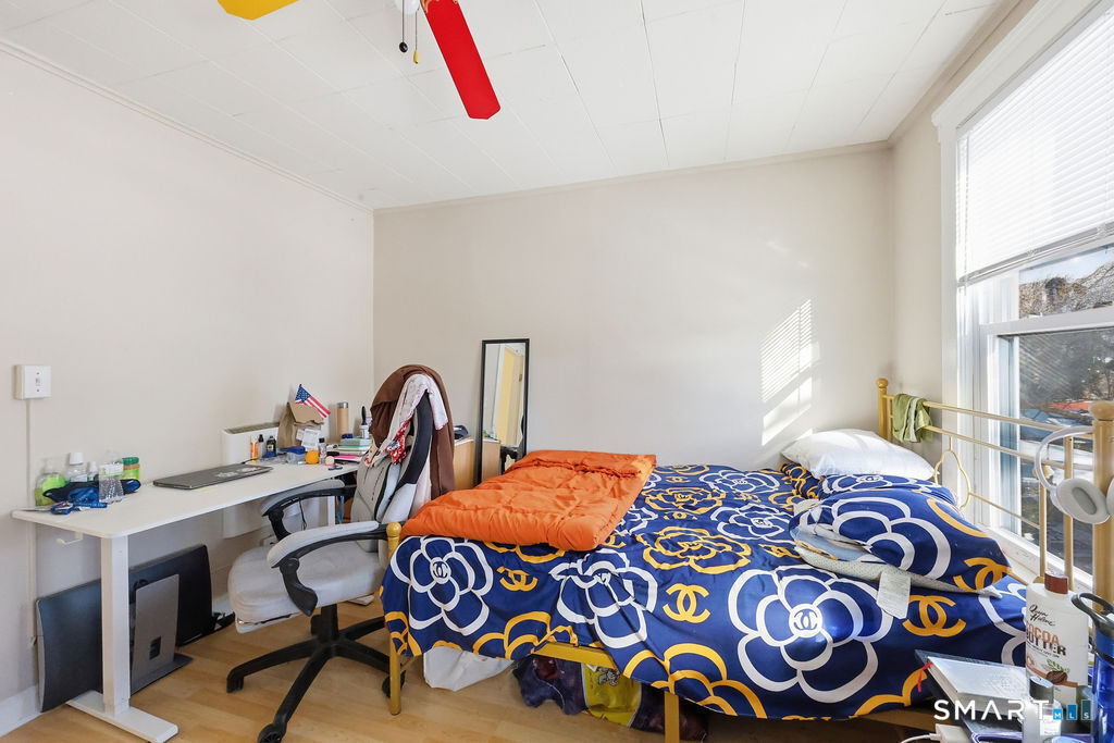 33 Baggott Street West Haven, CT 06516 - Photo 22 of 36