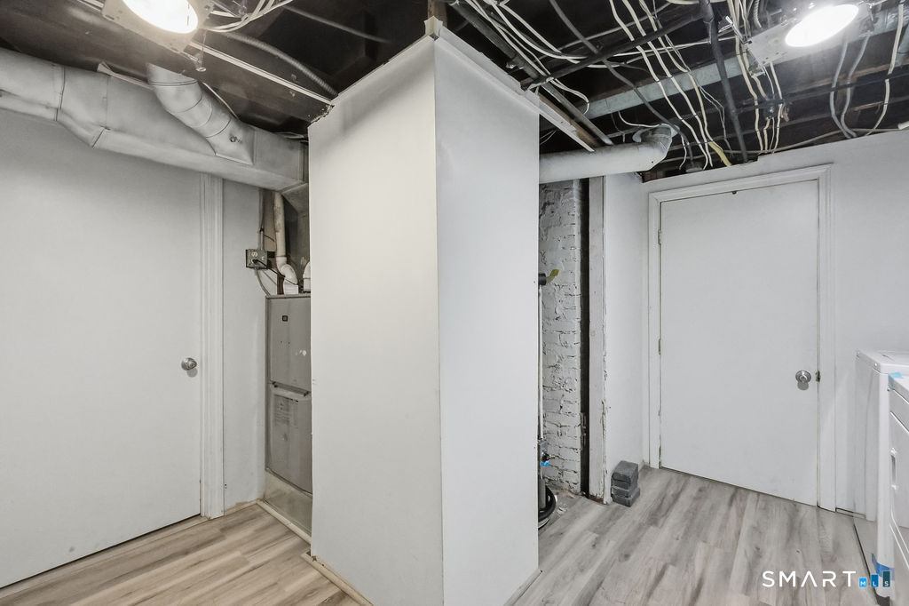 33 Baggott Street West Haven, CT 06516 - Photo 32 of 36