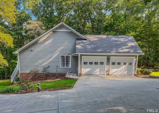 $389,900 | 415 North Ridge Circle, Roxboro, NC 27574