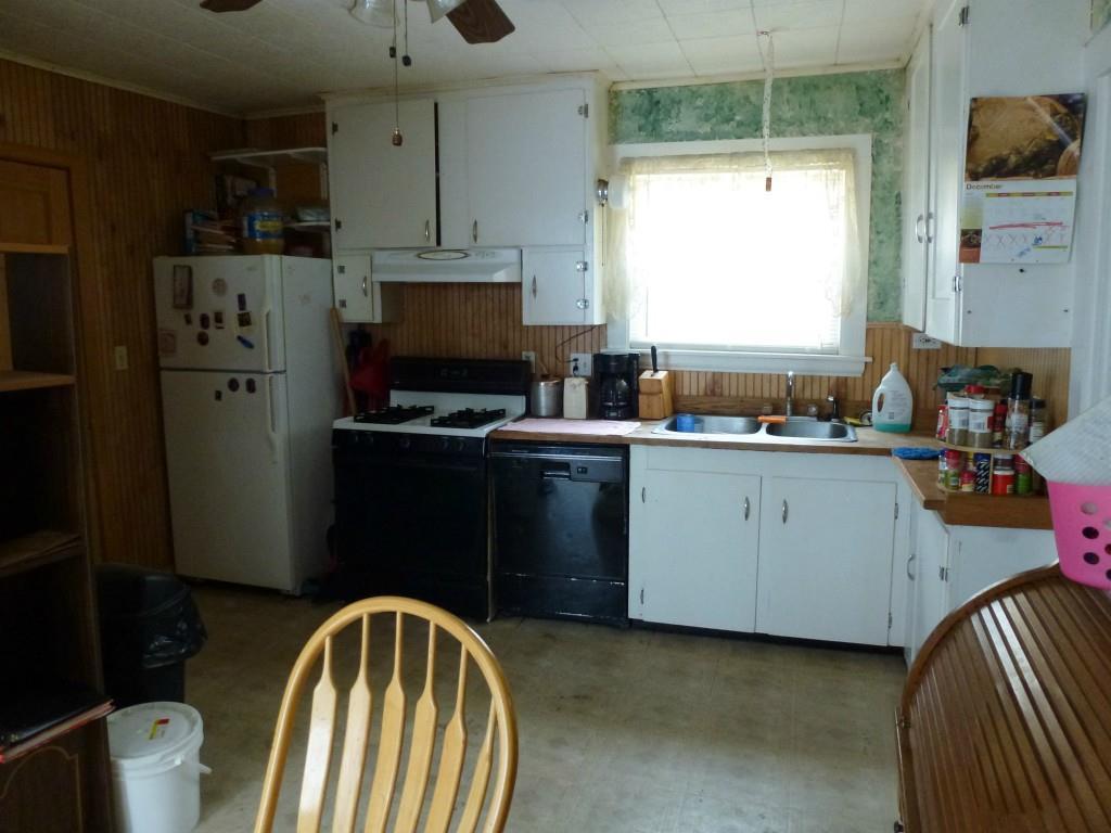 15 Main Street Windham, ME 04062 - Photo 12 of 18 Unit 1 Kitchen
