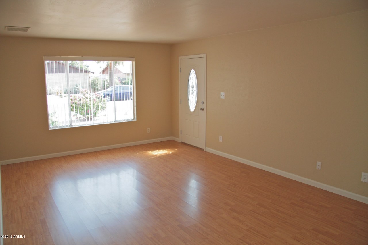 3316 West Gary Road Phoenix, AZ 85029 - Photo 5 of 57 Entry with Wood Floors
