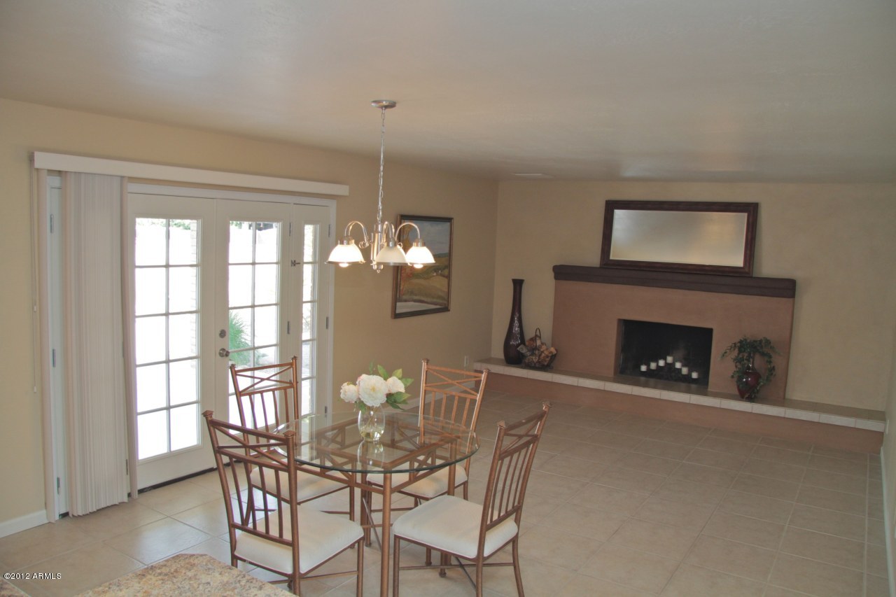 3316 West Gary Road Phoenix, AZ 85029 - Photo 7 of 57 Family Dining Room