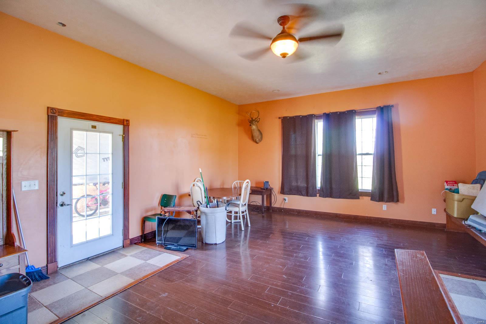 27281 Quarton Road Palmyra, IL 62674 - Photo 44 of 65