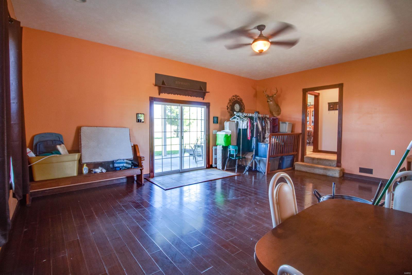 27281 Quarton Road Palmyra, IL 62674 - Photo 45 of 65