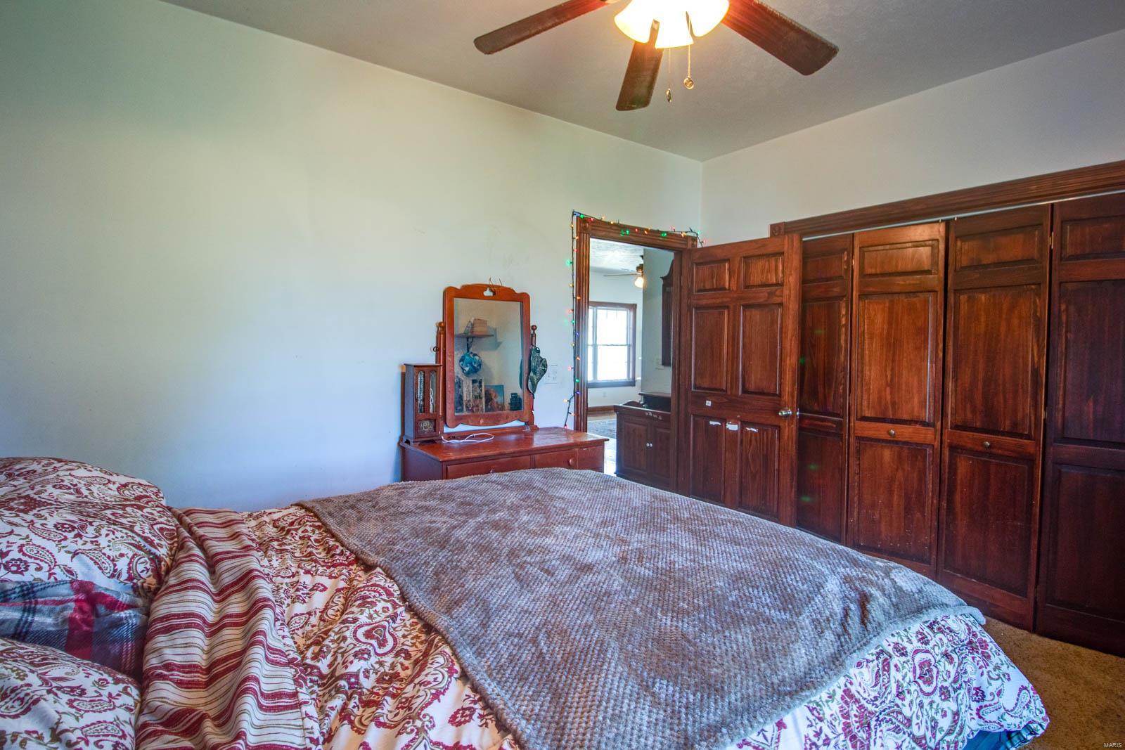27281 Quarton Road Palmyra, IL 62674 - Photo 49 of 65