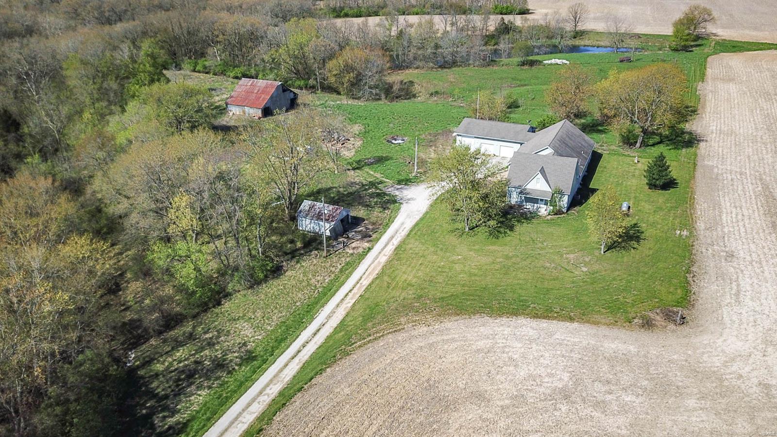 27281 Quarton Road Palmyra, IL 62674 - Photo 6 of 65