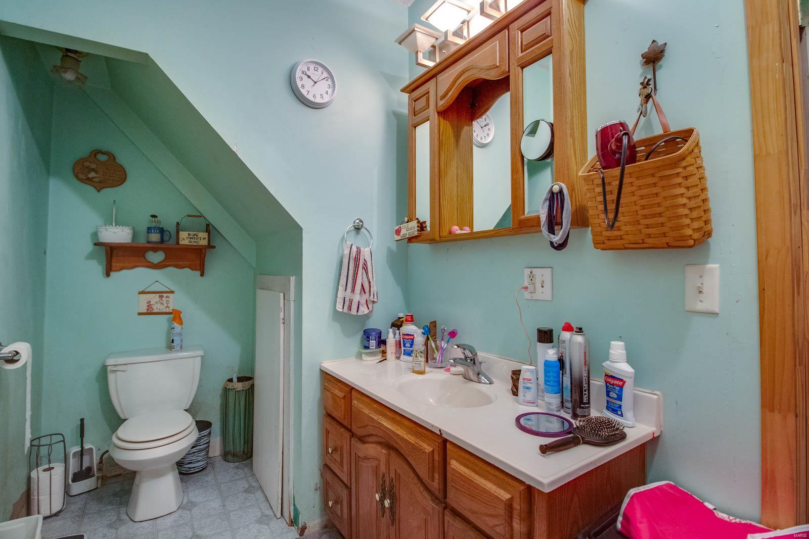 27281 Quarton Road Palmyra, IL 62674 - Photo 51 of 65