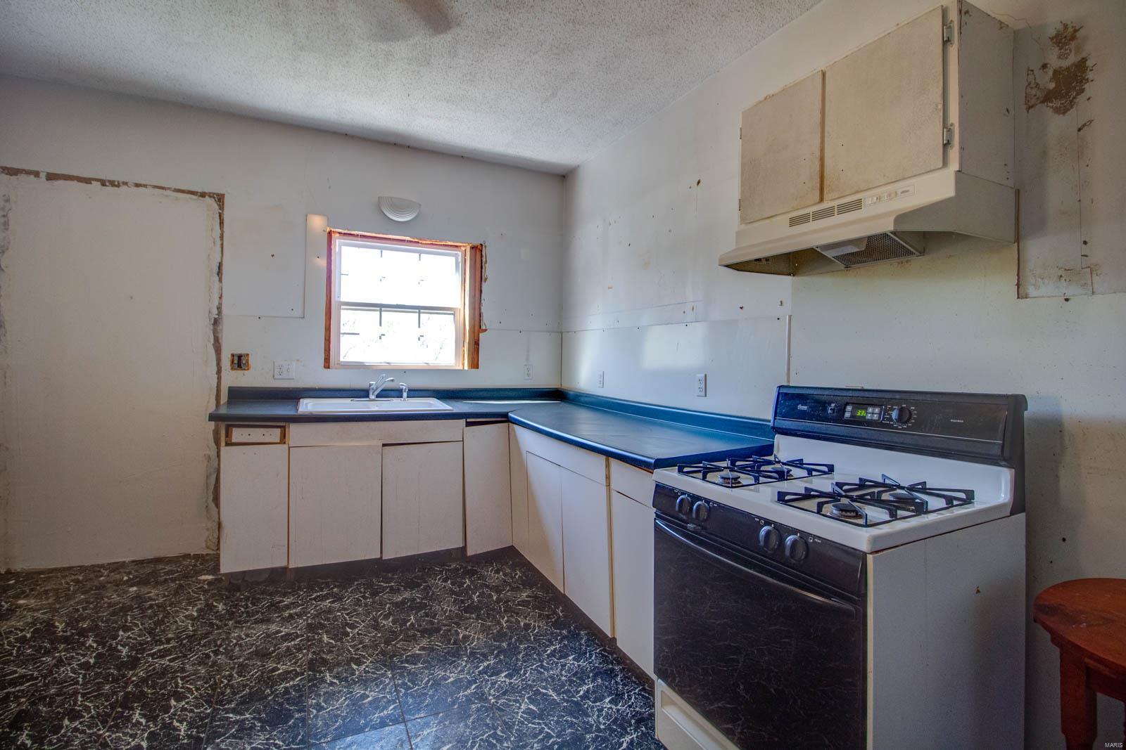 27281 Quarton Road Palmyra, IL 62674 - Photo 55 of 65