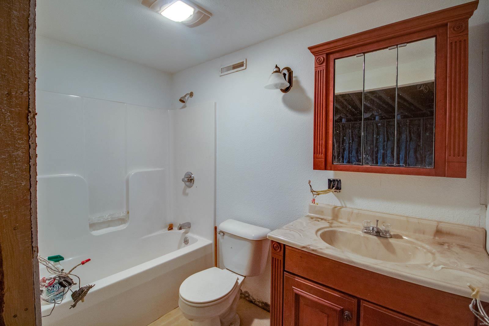 27281 Quarton Road Palmyra, IL 62674 - Photo 63 of 65
