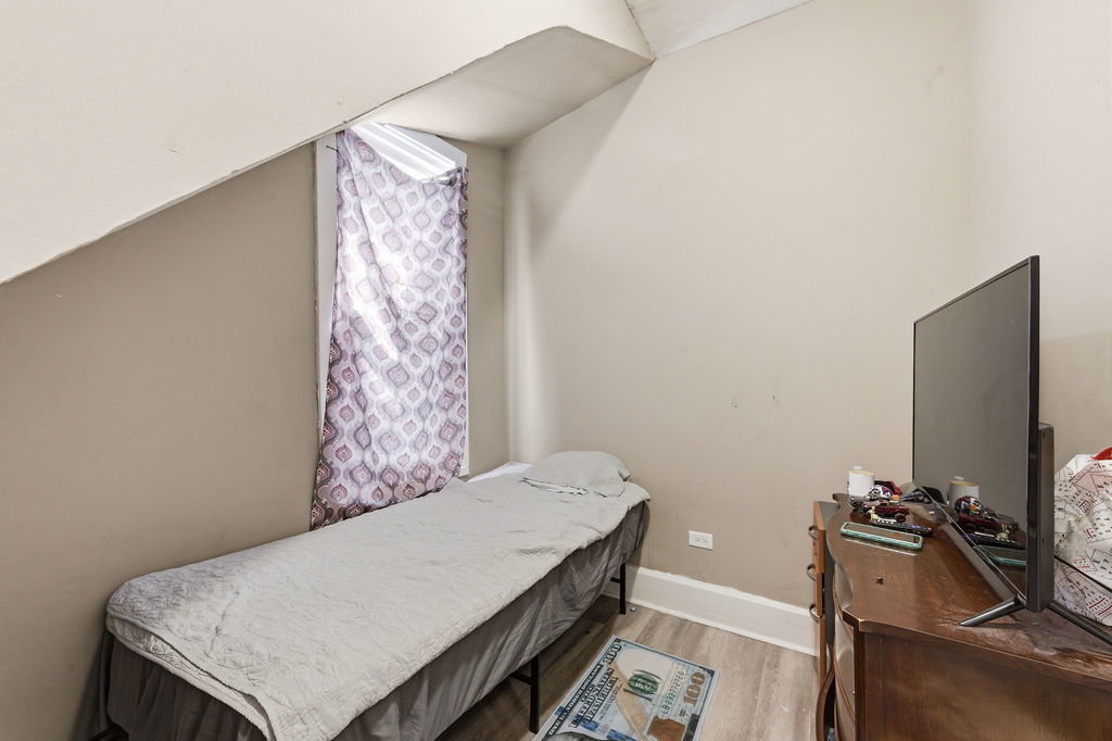 6433 South Aberdeen Street Chicago, IL 60621 - Photo 7 of 40