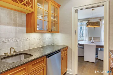 $1,595,000 | 76 High Hill Circle, Madison, CT 06443