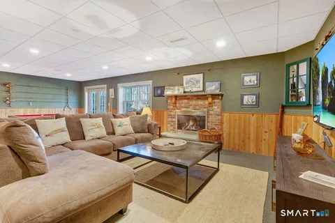 $1,595,000 | 76 High Hill Circle, Madison, CT 06443