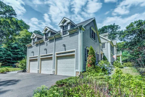$1,595,000 | 76 High Hill Circle, Madison, CT 06443