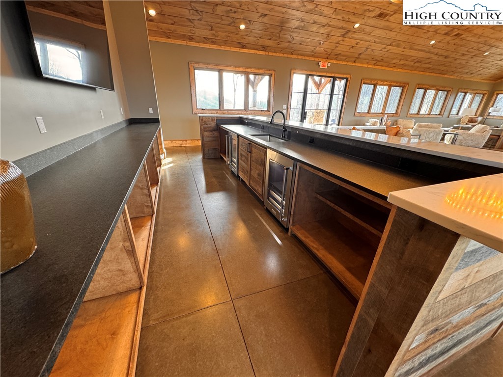 Raspberry Lane Elk Park, NC 28622 - Photo 34 of 39