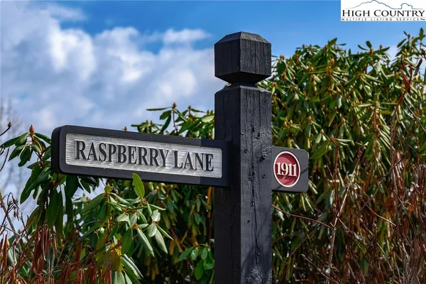 $189,000 | Raspberry Lane, Elk Park, NC 28622