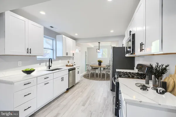 $3,000 | 9 Avenal Road, Baltimore, MD 21221