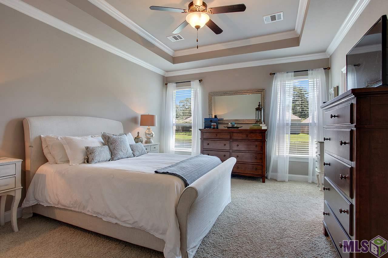 10333 Grace Lane Baton Rouge, LA 70817 - Photo 5 of 8 Gallery Image 5