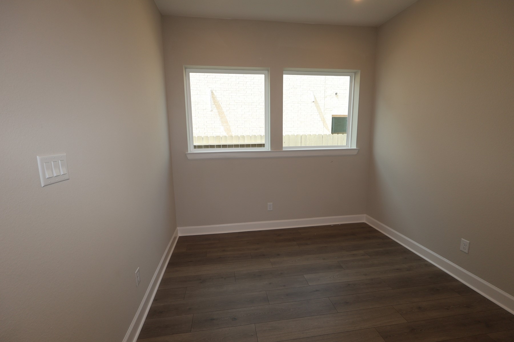 5435 Mango Blfs Street Manvel, TX 77578 - Photo 9 of 17