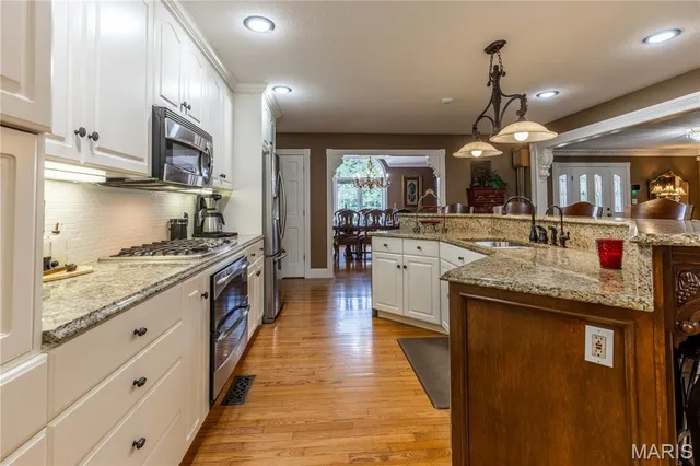 $549,000 | 511 West Lindenwood Avenue, Sikeston, MO 63801